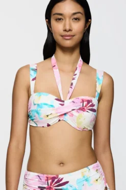 Top de bikini con relleno
