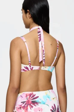 Top de bikini con relleno