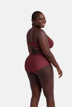 Top de bikini rojo