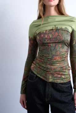 Top de manga larga con cuello barco, poliéster reciclado y elastano