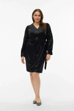 Top detalles brillantes talla grande