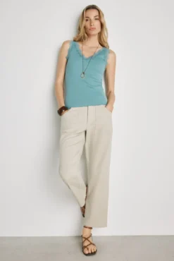 Top escote pico