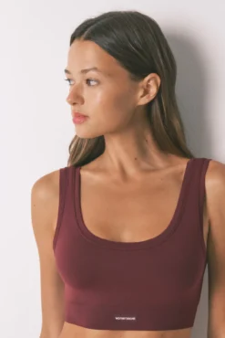 Top reversible LOVELYsin costuras granate