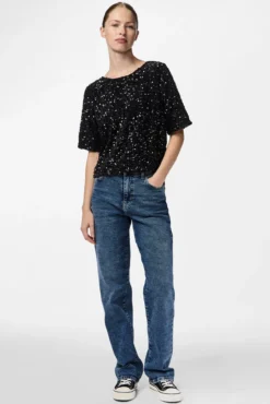 Top tipo camiseta de brillo