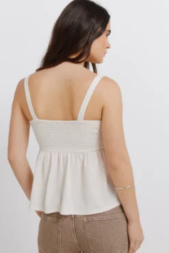 Top tirantes estructura crochet lazo