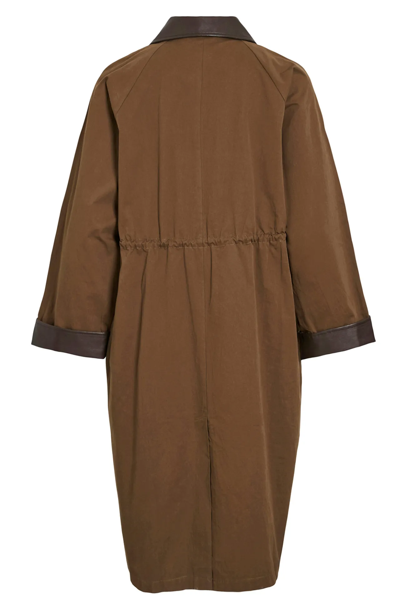 Trench largo con cuello y puños de polipiel