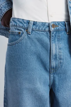 Vaquero wide leg lavado medio