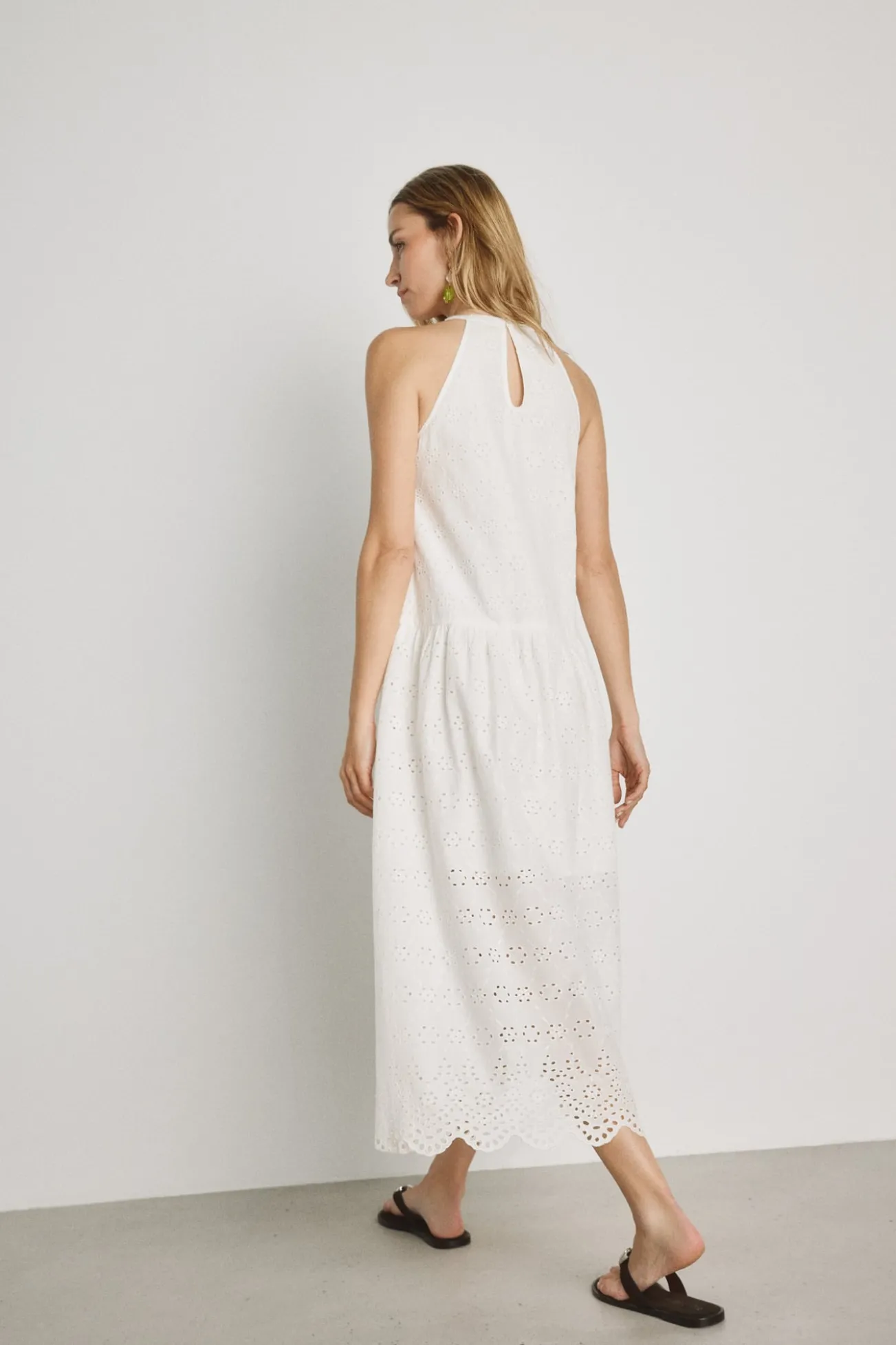 Vestido bordado