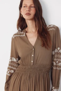 Vestido bordados