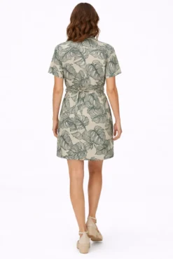 Vestido camisero corto con bordados