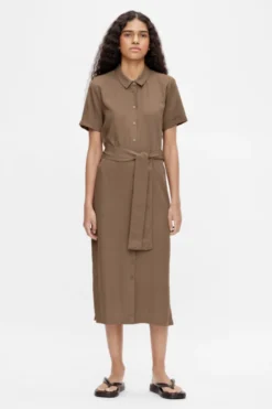 Vestido camisero largo