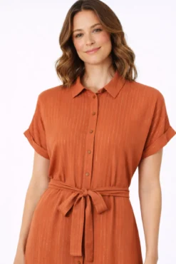 Vestido camisero midi con lúrex