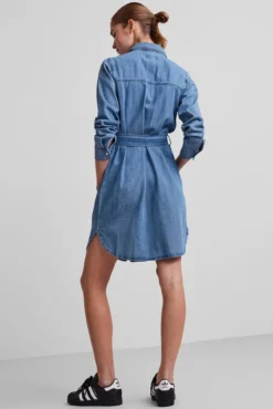 Vestido camisero vaquero midi