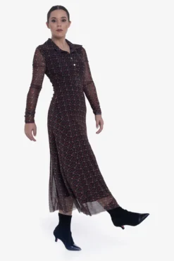 Vestido con estampado de flores