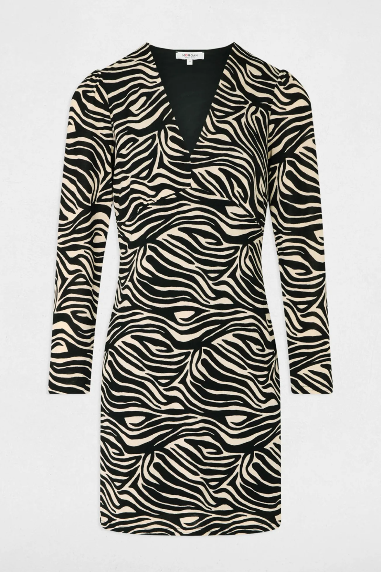 Vestido corto ajustado