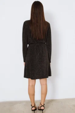 Vestido corto con lúrex