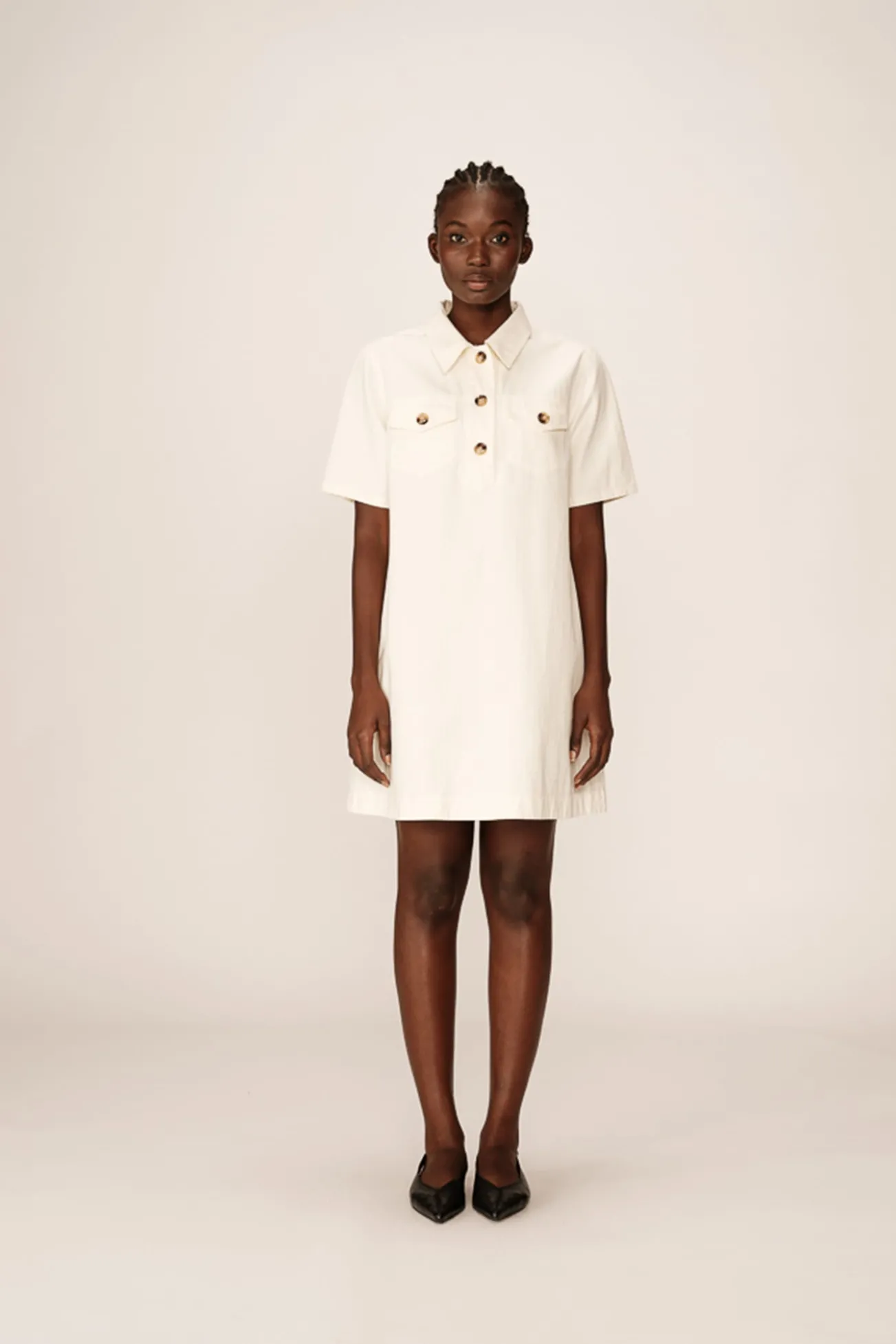 Vestido corto de algodón
