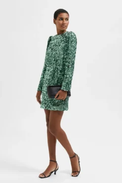 Vestido corto de fiesta con lentejuelas