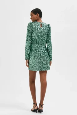 Vestido corto de fiesta con lentejuelas