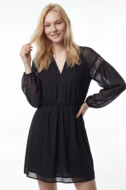 Vestido corto de gasa