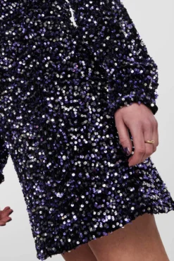 Vestido corto de lentejuelas