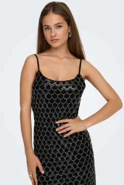 Vestido corto de lentejuelas