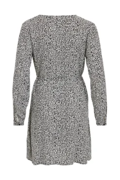 Vestido corto de manga larga
