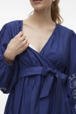 Vestido corto de manga larga maternity