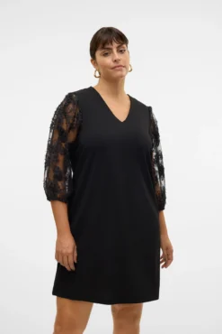 Vestido corto de manga larga talla grande