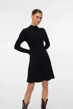 Vestido corto de punto