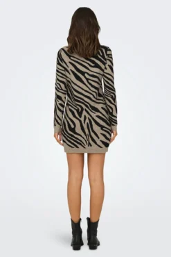 Vestido corto de punto animal print