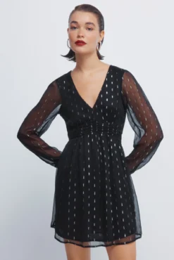 Vestido corto detalles lurex