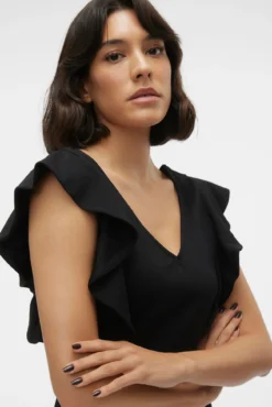 Vestido corto escote pico y corte en la cintura