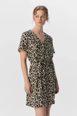 Vestido corto estampado