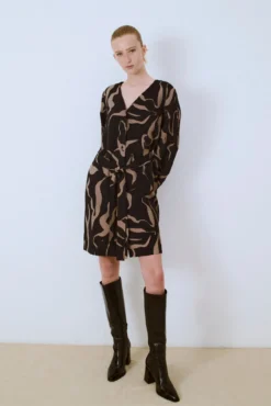 Vestido corto estampado