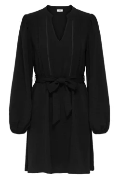 Vestido corto fluido