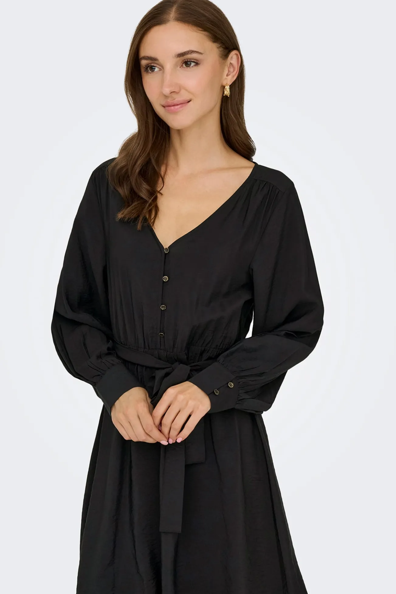 Vestido corto fluido