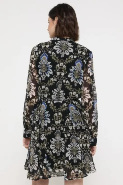 Vestido corto fluido manga larga