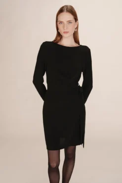 Vestido corto lúrex