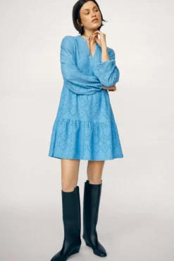 Vestido corto mangas globo