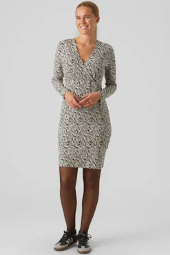 Vestido corto Maternity