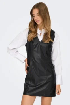 Vestido corto piel vegana