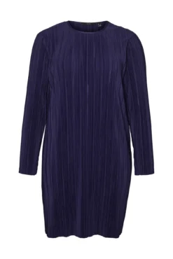 Vestido corto plisado talla grande