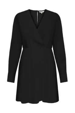 Vestido corto satinado