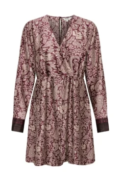 Vestido corto satinado