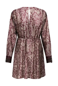 Vestido corto satinado