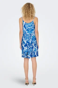 Vestido corto sin mangas