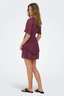 Vestido corto textura