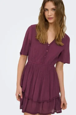 Vestido corto textura