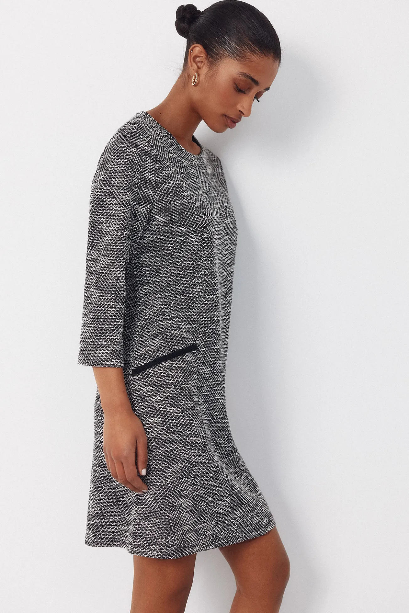 Vestido corto tweed